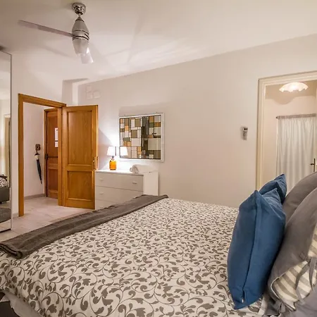 La Torricella Apartment *